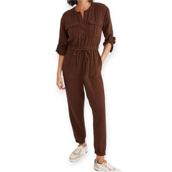 Madewell Pants - Madewell lightspun tapered leg jumpsuit size 8